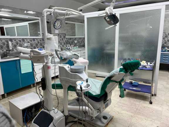دندانپزشکی در شهریار با استفاده از دستگاه‌های دیجیتال و تجهیزات نوین دندانپزشکی کیمیا